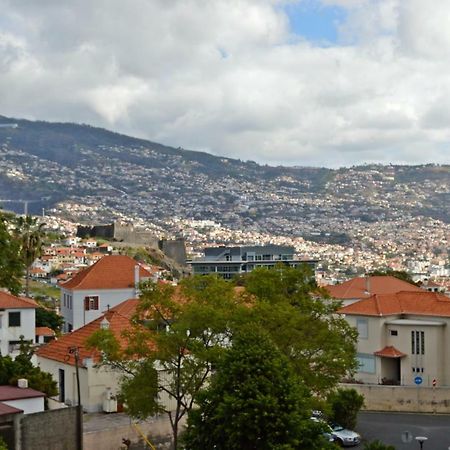 Apartment In The City Of Funchal Up 2 At 6 Pers Sao Pedro  Экстерьер фото